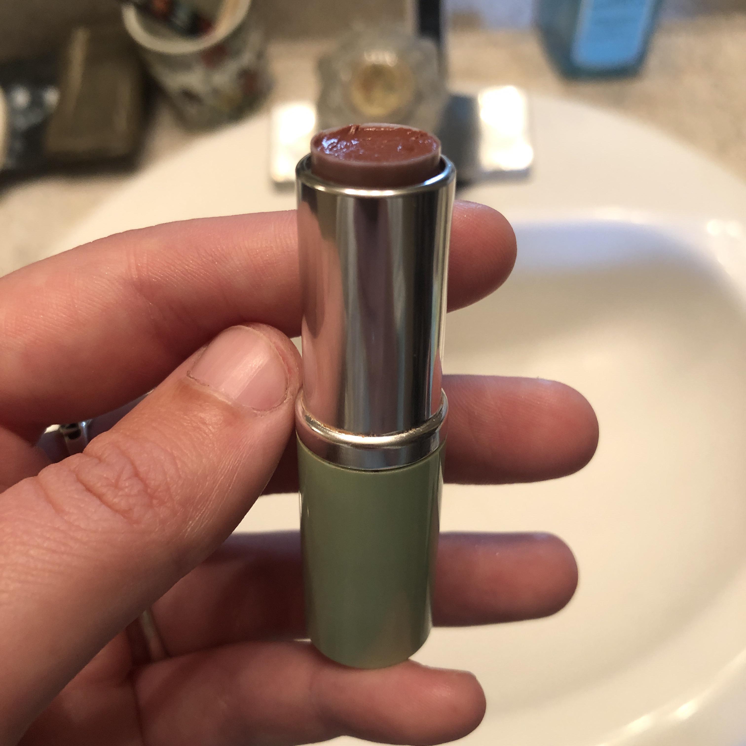 Yak reccomend notporn lipstick shiny lipgloss soft