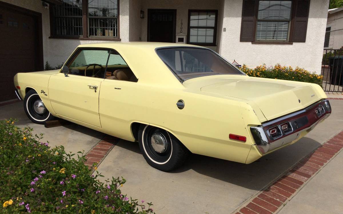 1973 beige dodge dart swinger