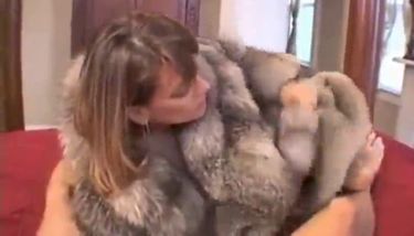 Prairie reccomend chelsea coat gives blowjob