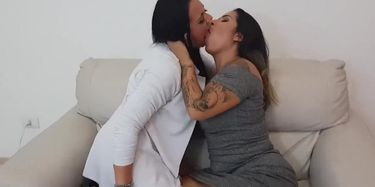 Sara janice amazing deep kissing